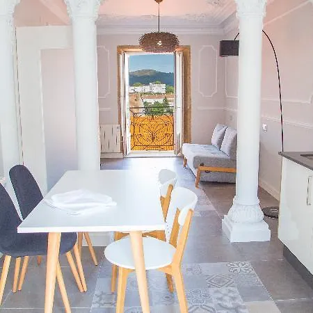 Abastos Scq By En Casa 5*